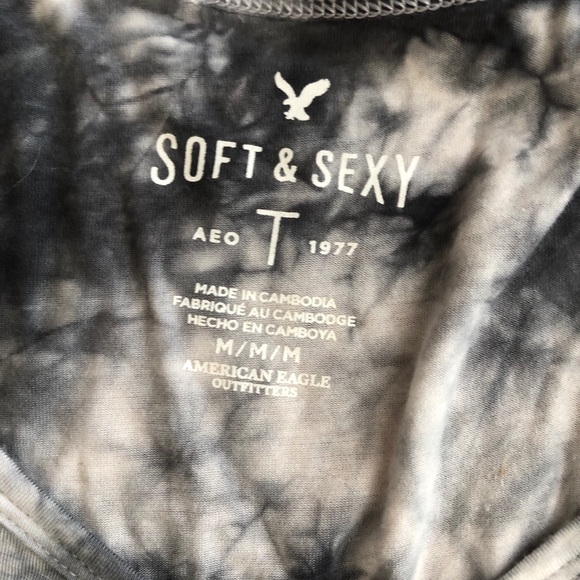 American Eagle Tie Dye Soft & Sext Tee - Picture 2 of 3